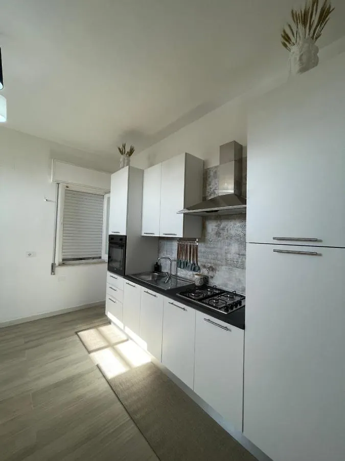 {Palazzo Fodale-5 Stelle} Apartment 70'S Rooms Trapani