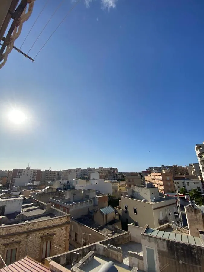 {Palazzo Fodale-5 Stelle} Apartment 70'S Rooms Trapani Italy