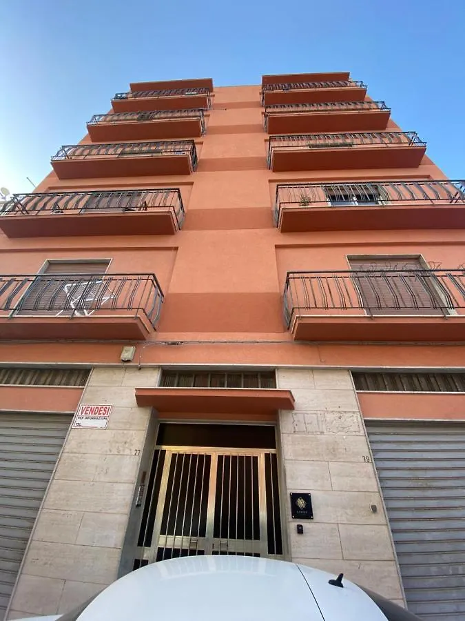 {Palazzo Fodale-5 Stelle} Apartment 70'S Rooms Trapani